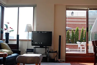 Rented by Nest Seekers International