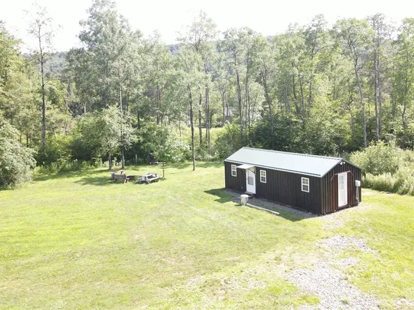 179 White Hollow Rd, Smethport, PA 16749