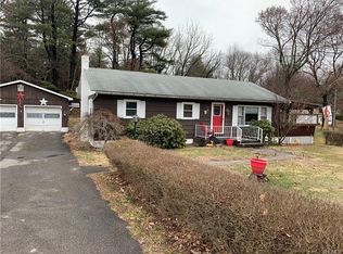 9 Shamro Ln, Napanoch, NY 12458