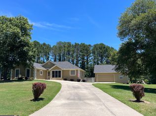 22 Market Cir, Sharpsburg, GA 30277