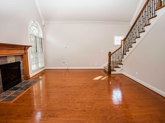 5th image of 552 Cumberland Ridge Dr