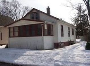 941 Dawson St, Waterloo, IA 50703