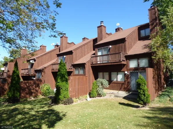 1 Snowmass Ct Unit 1, Vernon, NJ 07462