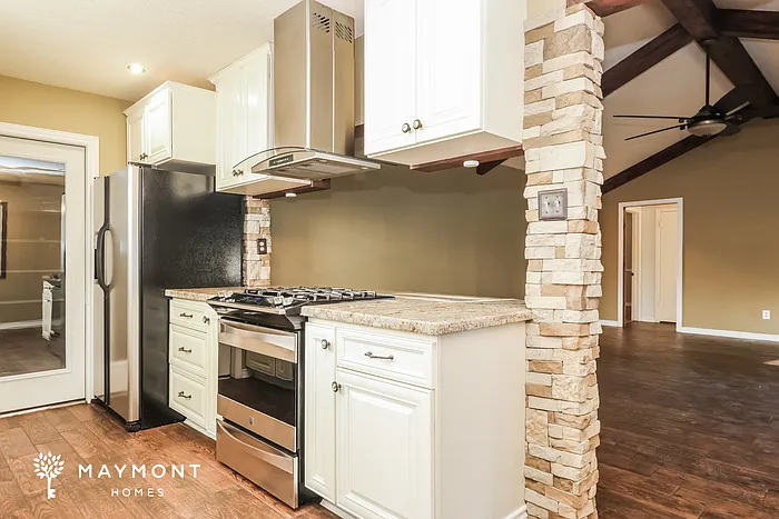 17435 Jolly Boat Dr — Photo 6