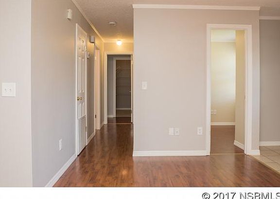 5th image of 414 Wildwood Dr