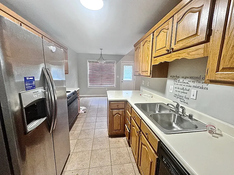 5502 Caribbean Pl — Photo 4