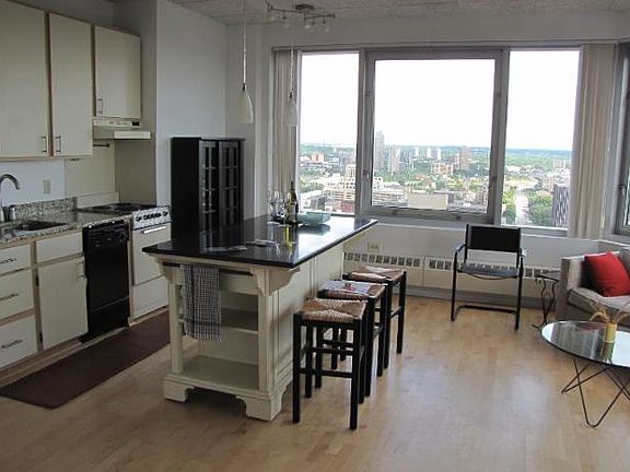 2nd image of 431 7th St S #2643