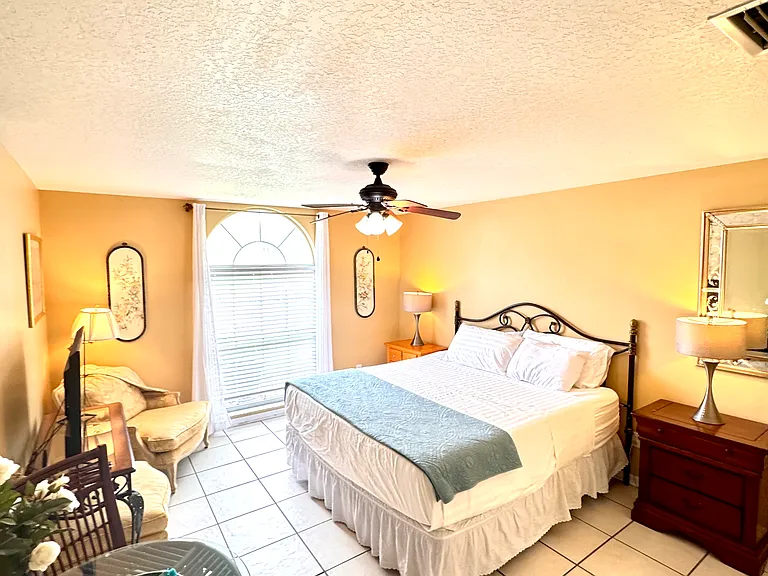 11223 Thicket Ct — Photo 12