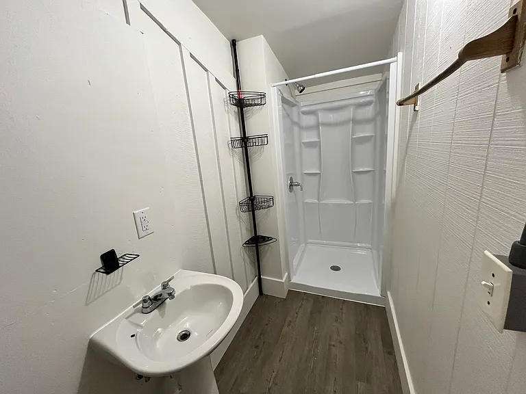 309 Jackson St — Photo 18