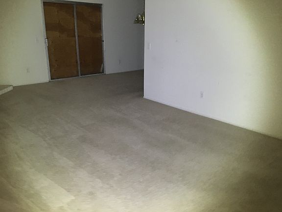 2nd image of 1005 Carrie St