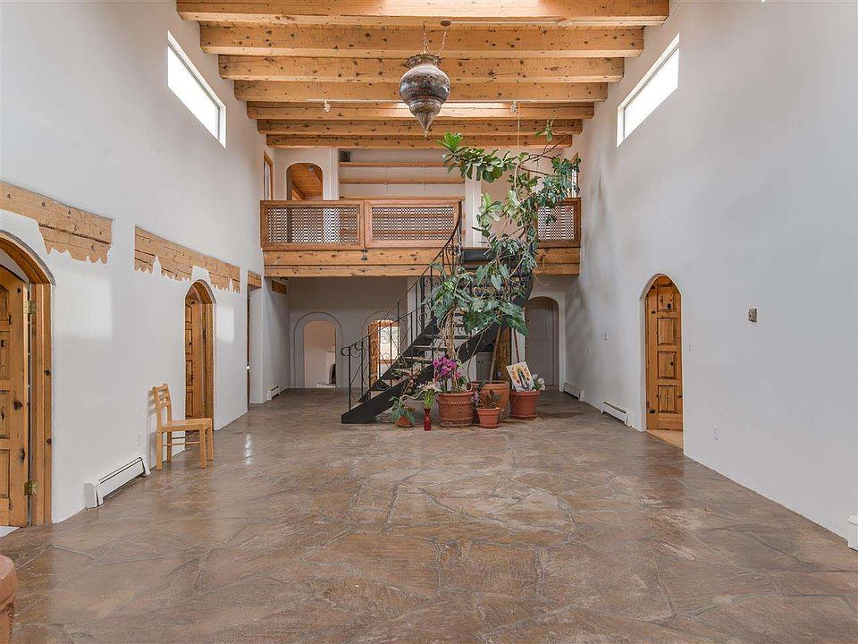 1st image of 2322 Calle Halcon