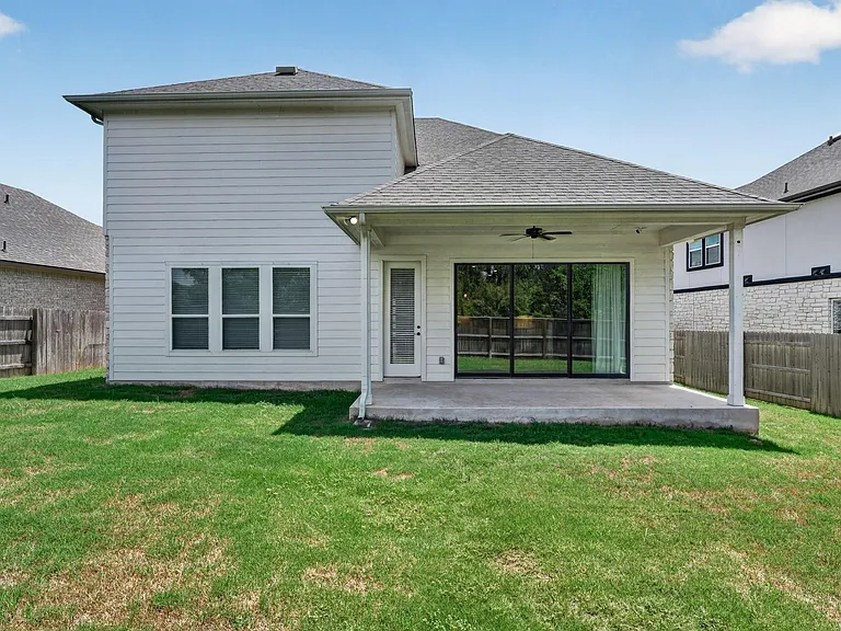 508 Pinnacle View Dr — Photo 24