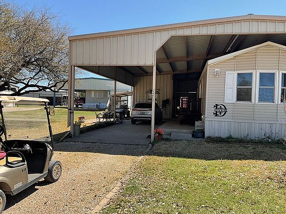 2nd image of 144 Prevost Dr