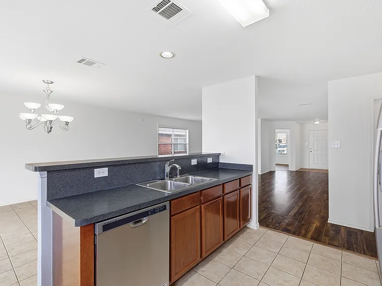 2064 Bliss Rd — Photo 12