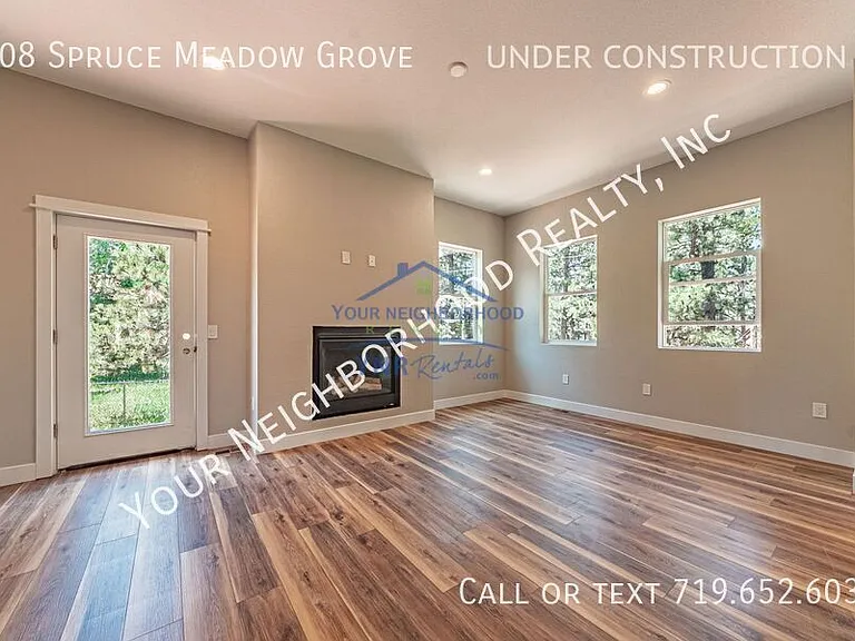 308 Spruce Meadow Grv — Photo 24