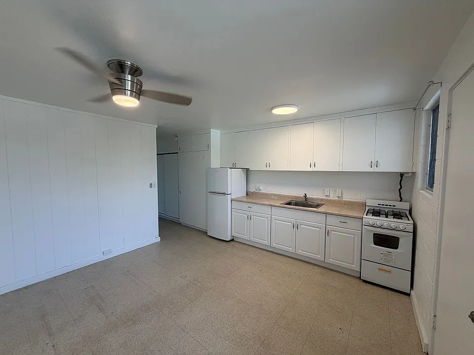 1148 Wilder Ave