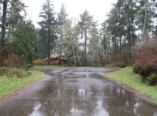 954 Washoe St, Ocean Shores, WA 98569
