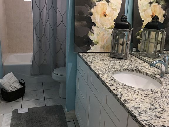 Master bathroom 