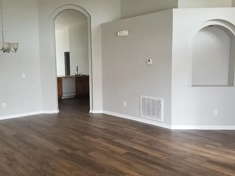 1020 Solana Cir — Photo 5