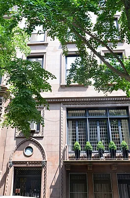 Rented by Jonathan Wachtel, LREB | media 24