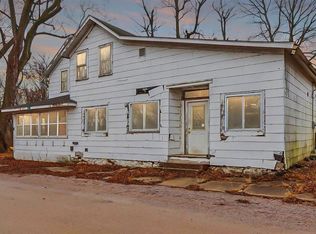 3605 Hollyridge Ln, Cambridge, WI 53523