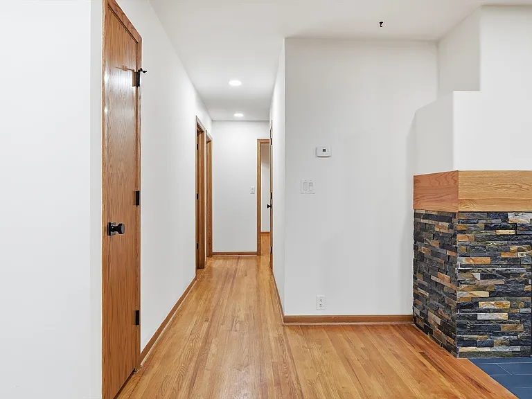 3315 S 104th Ave — Photo 9