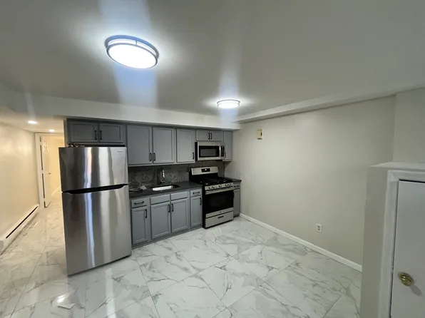 70 Elm St, Staten Island, NY