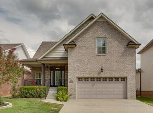 258 Turnberry Cir, Clarksville, TN 37043