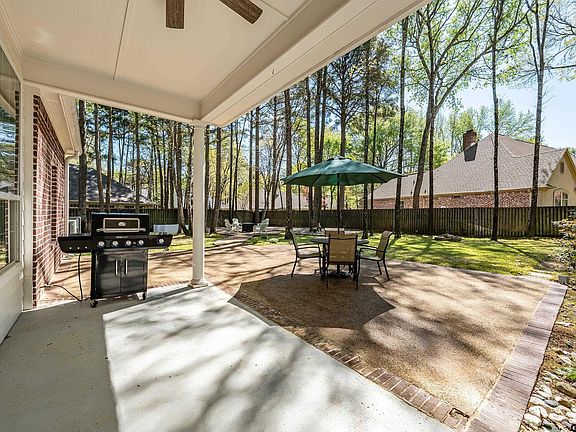 5th image of 4331 Lazy Creek Dr