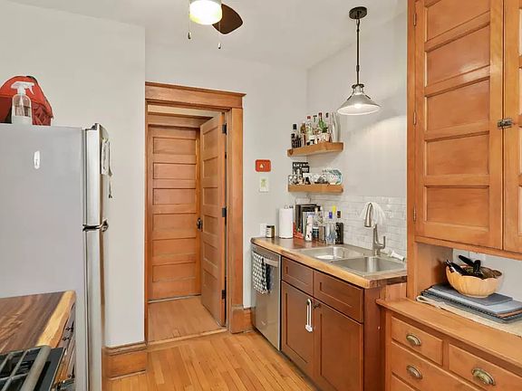2nd image of 3405 15th Ave S #2