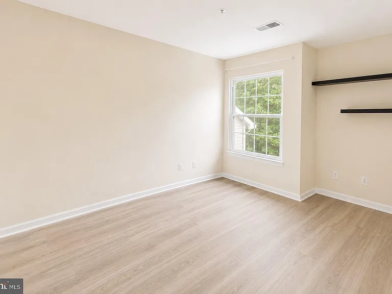 18501 Fairlight Dr #330-64 — Photo 6
