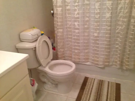 Rented by Alexiou Realty | media 20