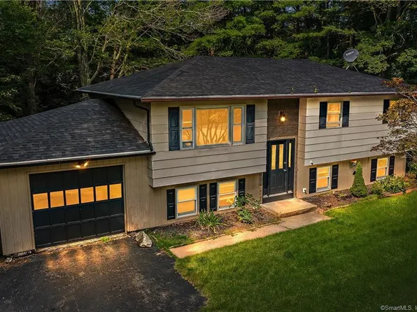 10 Taft Street, Killingly, CT 06239