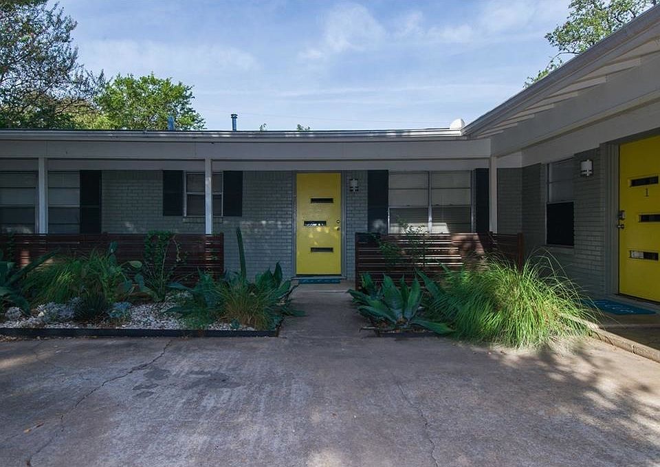 1st image of 2325 Westoak Dr