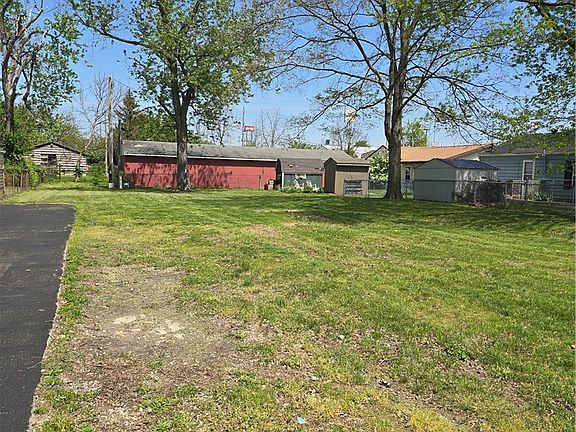 5th image of 2315 Rector Ave