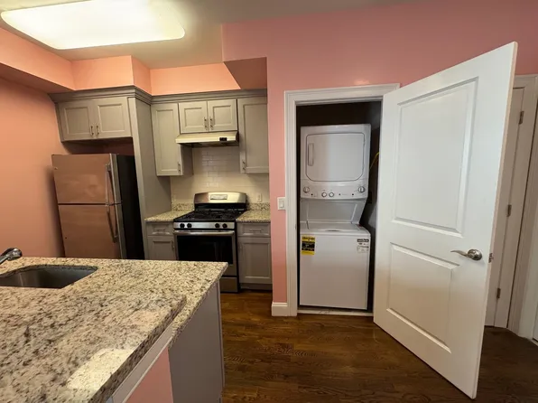 16 Fisk Street image 8 of 9