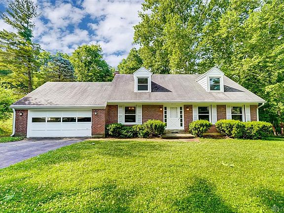 4th image of 2823 Woodmont Dr