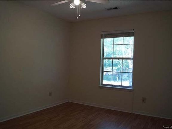 5th image of 3719 Cedarbark Dr