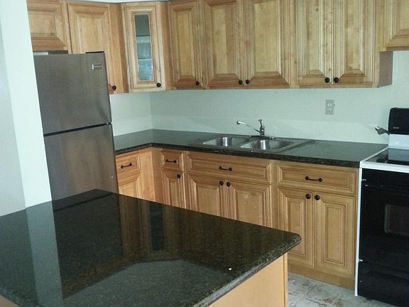 2nd image of 1200 NE 151st St