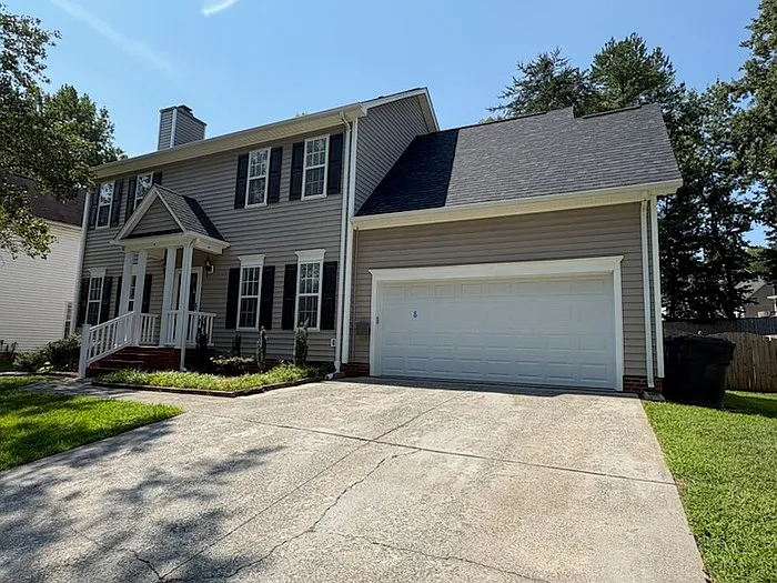 4 bed, 2.5 bath, 1850 sqft, $1,995 — Photo 3