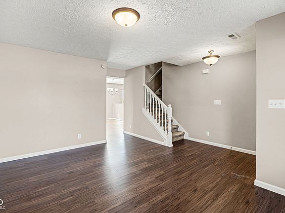 3rd image of 567 Isaiah St