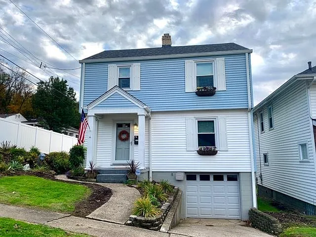 134 Taylor Ave photo 1