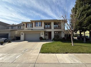 3025 Queens Gate Ct, Modesto, CA 95355