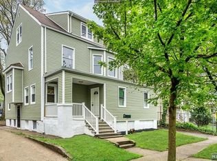 822 S 12th St #824, Newark, NJ 07108