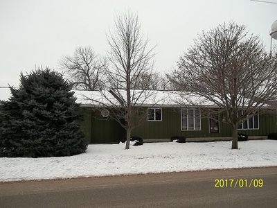 516 1st St, Meservey, IA, 50457