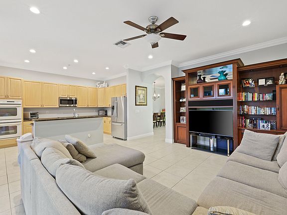 5th image of 15798 Menton Bay Court