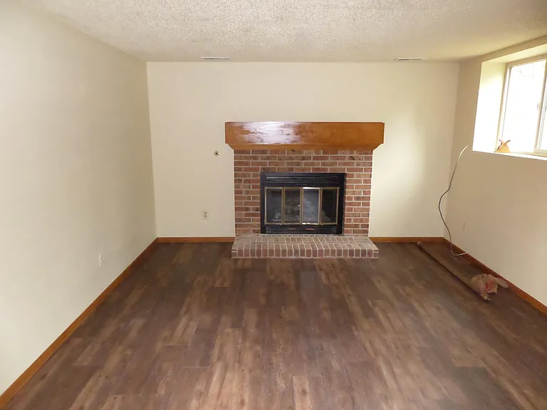 8135 Avens Cir — Photo 7