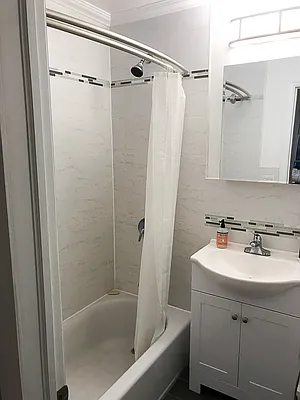 Rented by Francine Realty | media 11