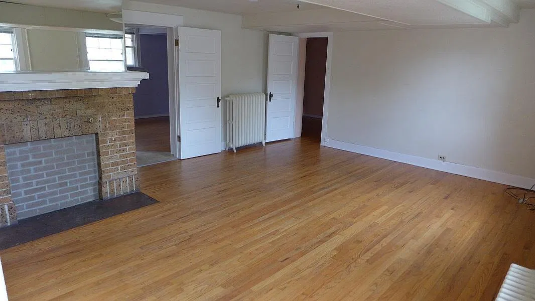 2 bed, 1256 sqft, $3,300 — Photo 2