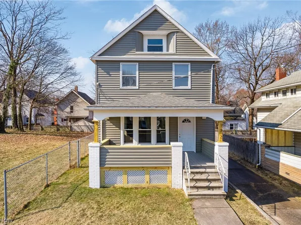 172 Henry St, Akron, OH 44305